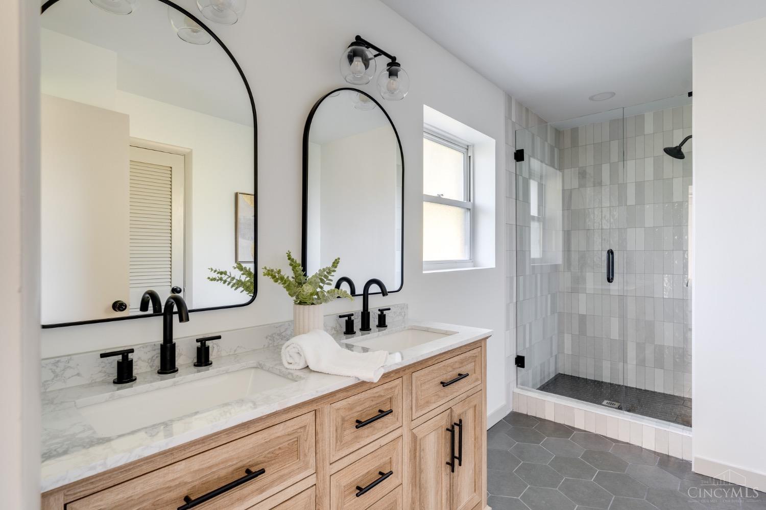1550 Anderson Ferry Road Cincinnati, OH 45238 - Photo 21 of 55