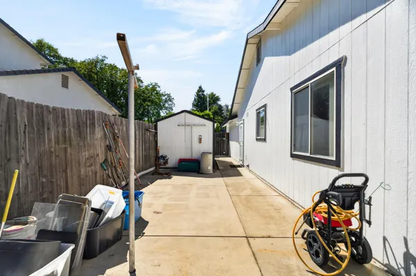 $350,000 | 3305 St Moritz Court, Redding, CA 96002