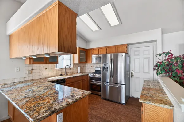 $350,000 | 3305 St Moritz Court, Redding, CA 96002