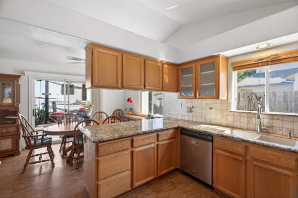$350,000 | 3305 St Moritz Court, Redding, CA 96002