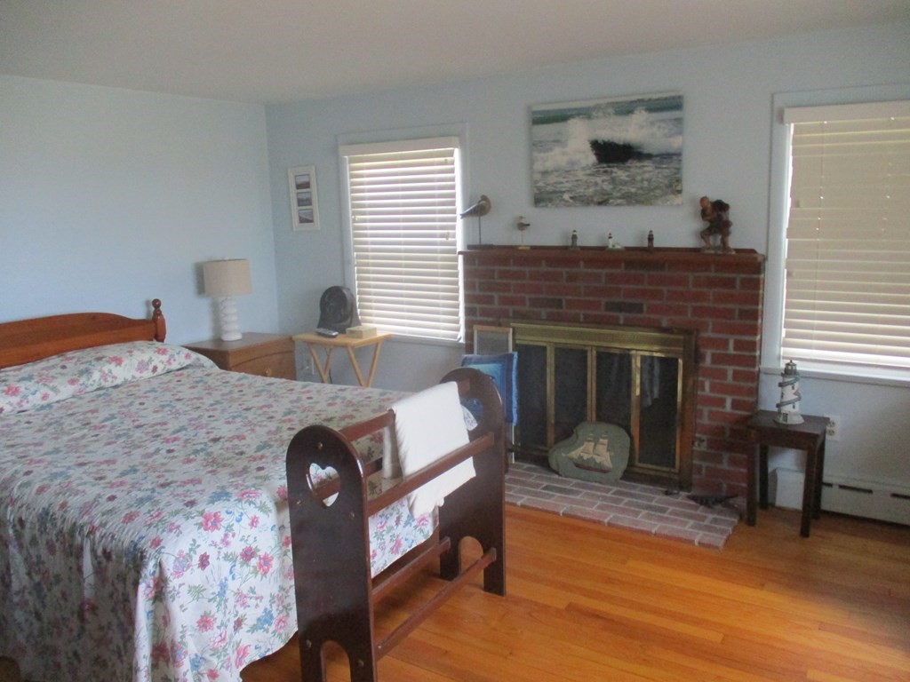 292 Brayton Point Road Westport, MA 02790 - Photo 13 of 16 Gallery Image 13
