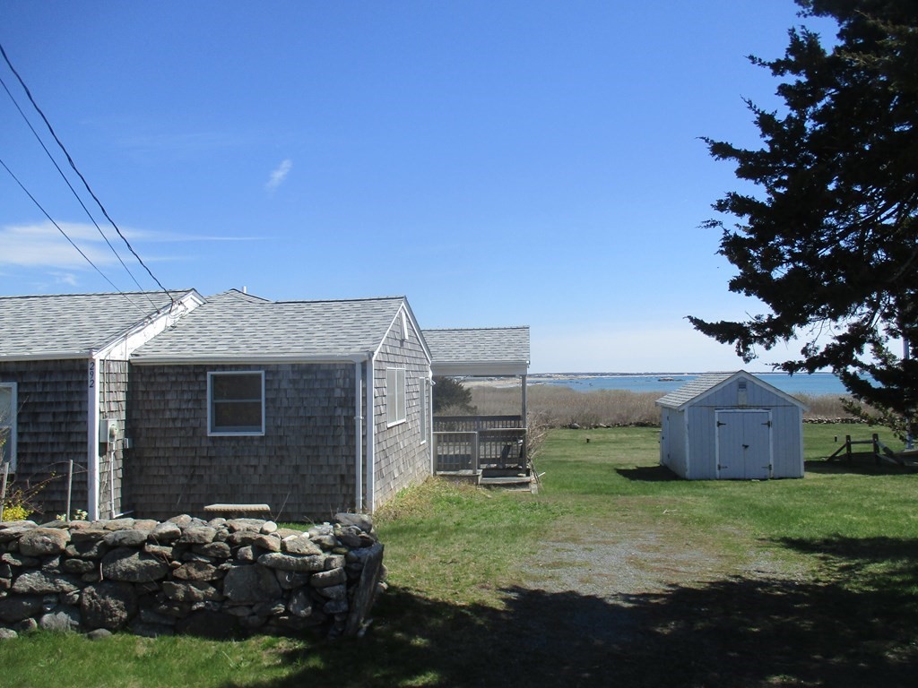 292 Brayton Point Road Westport, MA 02790 - Photo 2 of 16 Gallery Image 2