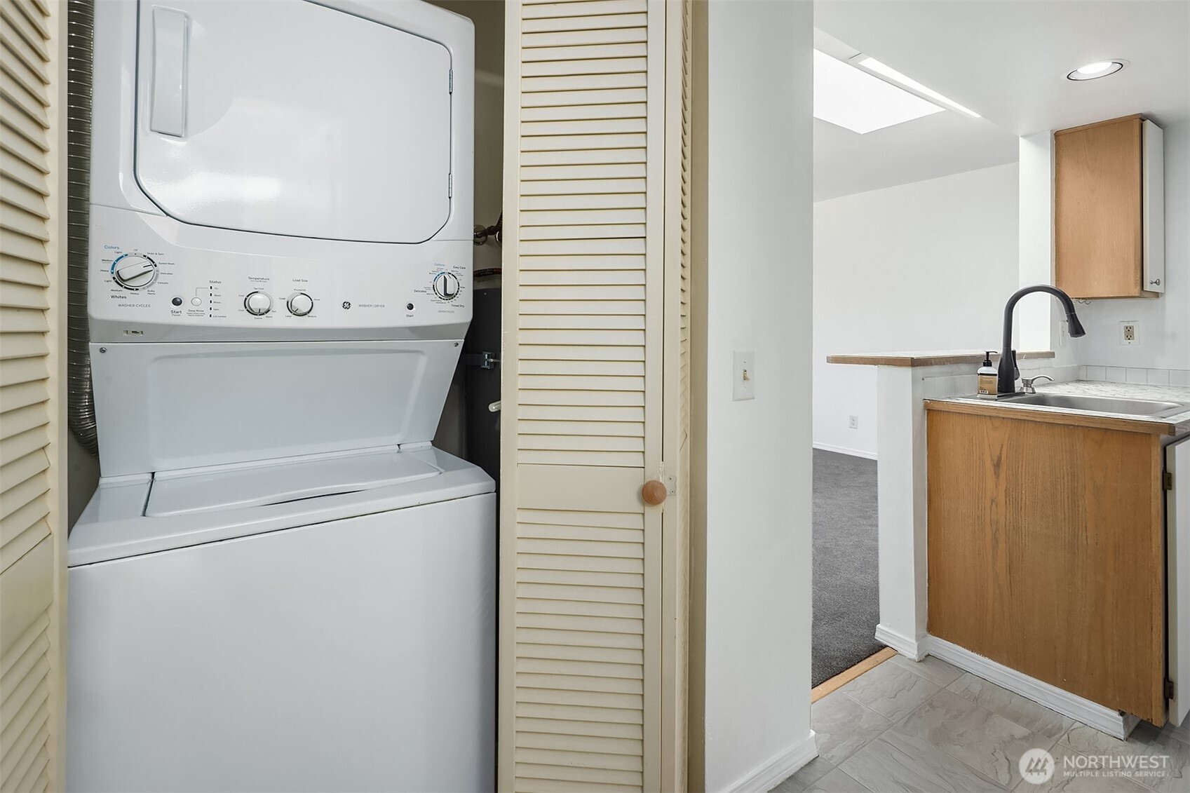 1410 West Casino Road, Unit A5 Everett, WA 98204 - Photo 12 of 18