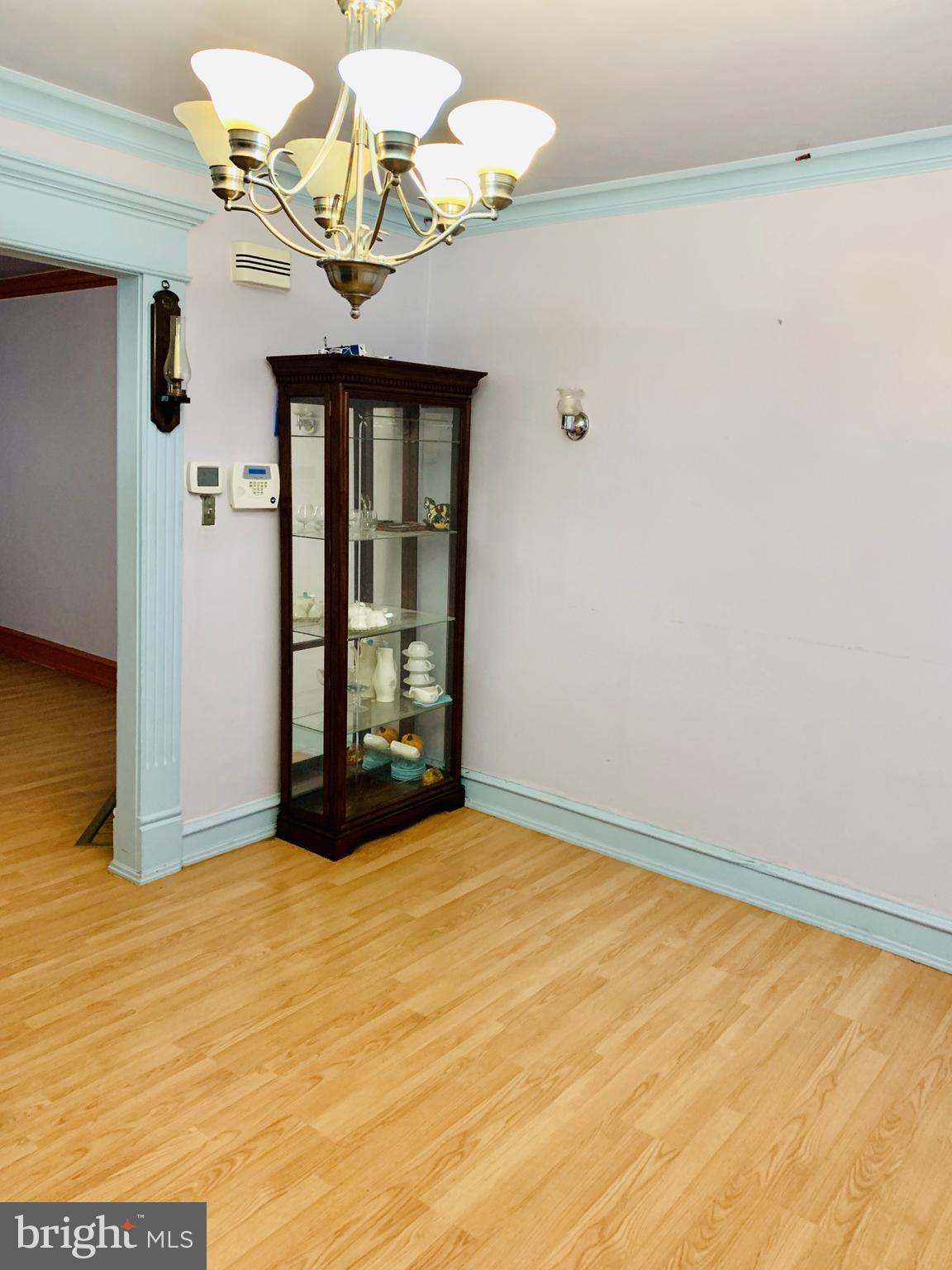 224 Avon Road Upper Darby, PA 19082 - Photo 22 of 49