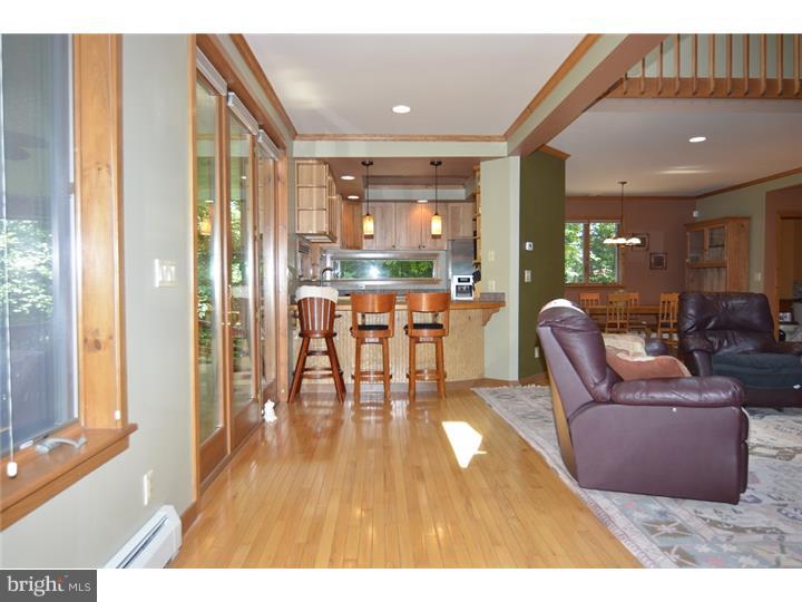 901 Pine Heights Road Reading, PA 19605 - Photo 7 of 25 Gallery Image 7