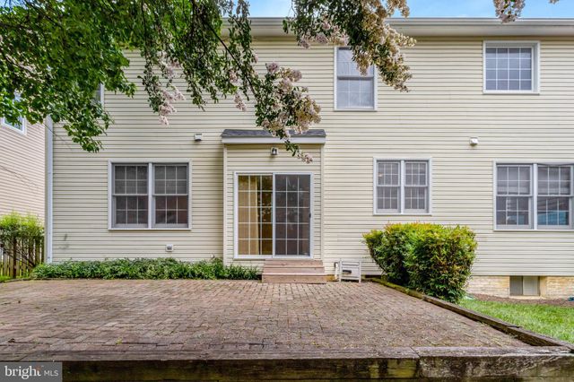 $1,250,000 | 316 South Taylor Street, Arlington, VA 22204