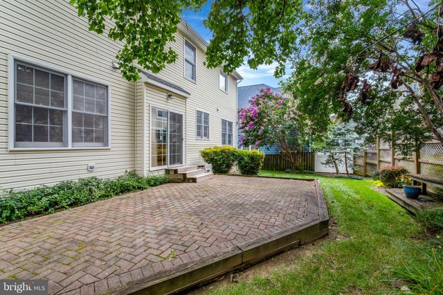 $1,250,000 | 316 South Taylor Street, Arlington, VA 22204