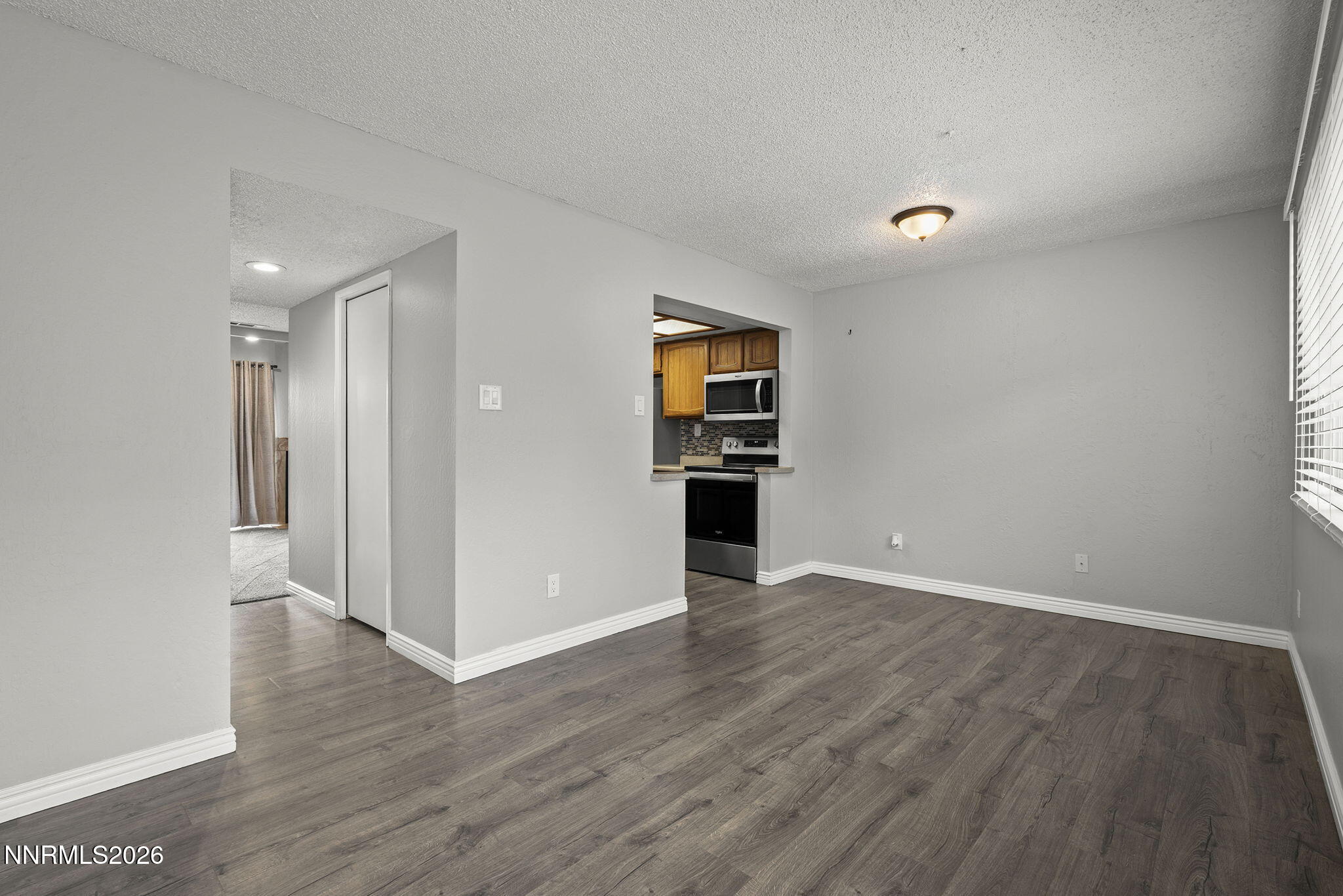2264 Cannonball Road Sparks, NV 89431 - Photo 3 of 21 3-web-or-mls-_DSC0133