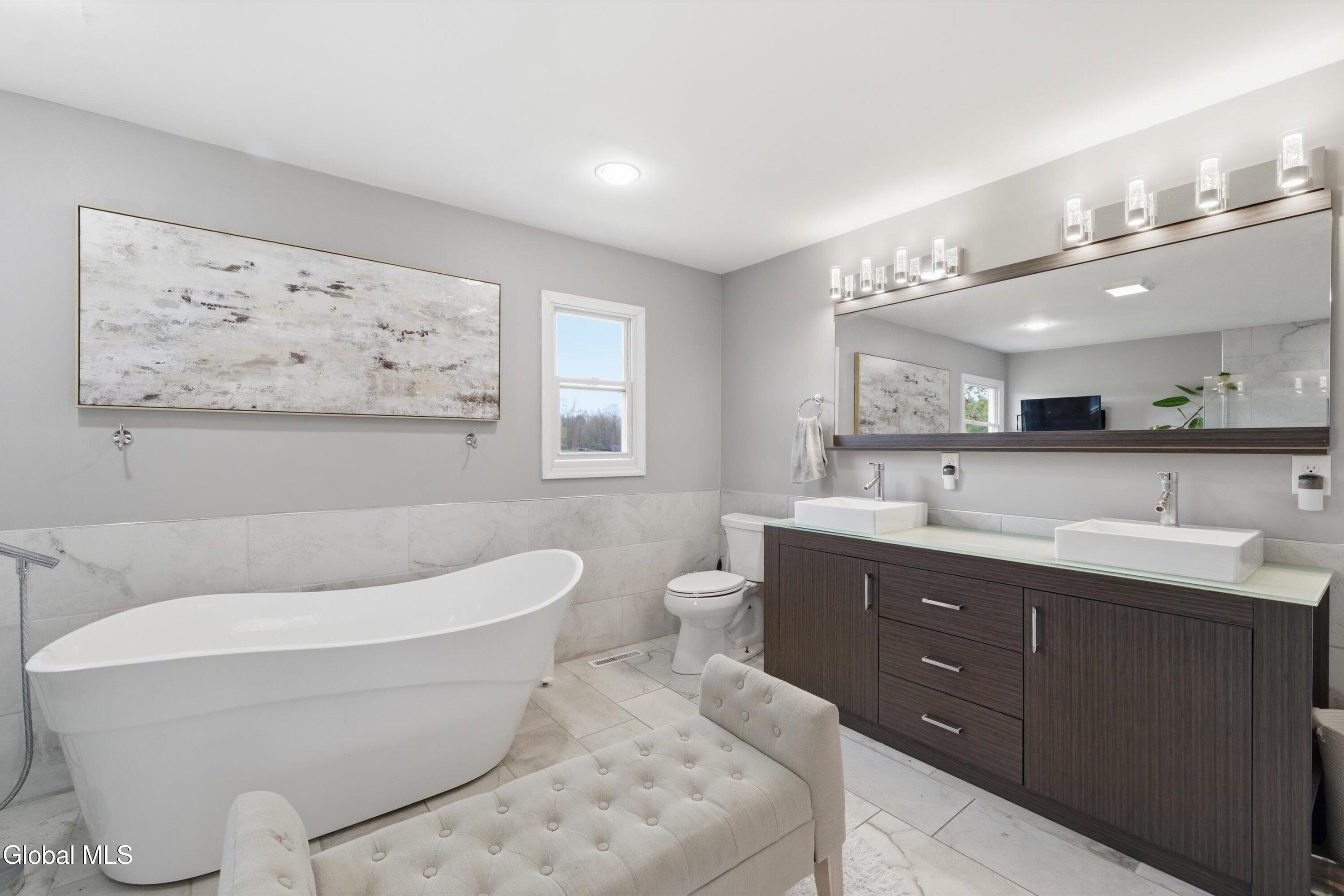 107 Ashdown Road Ballston, NY 12019 - Photo 15 of 31 43-107 Ashdown Rd-43