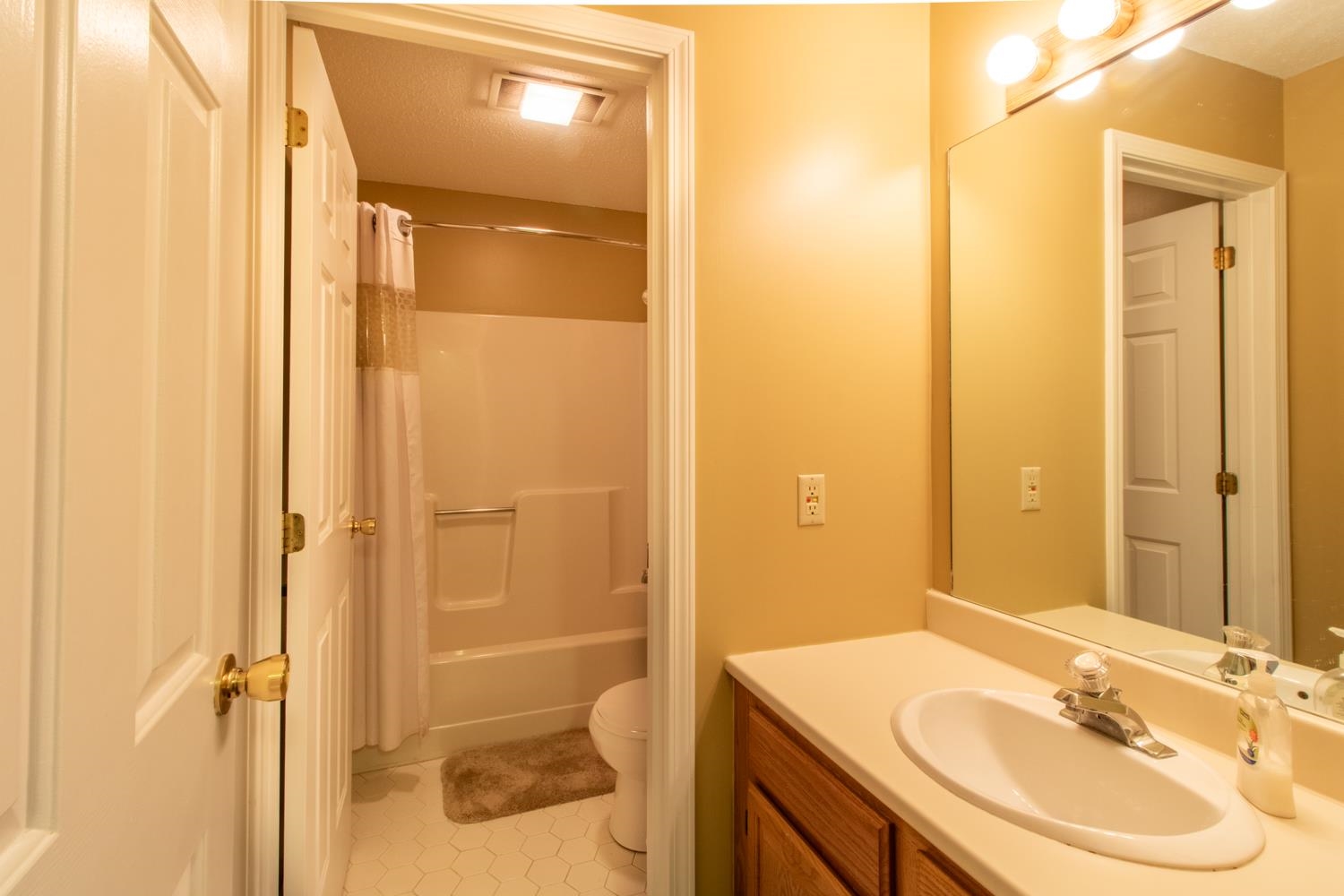 117 Powderhorn Road, Unit 603 Burke, VT 05832 - Photo 15 of 36 Gallery Image 15