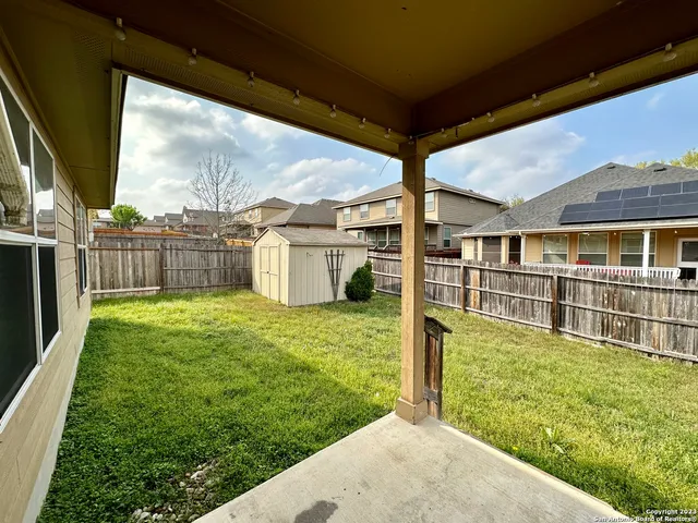 $1,800 | 11515 Valley Garden, San Antonio, TX 78245