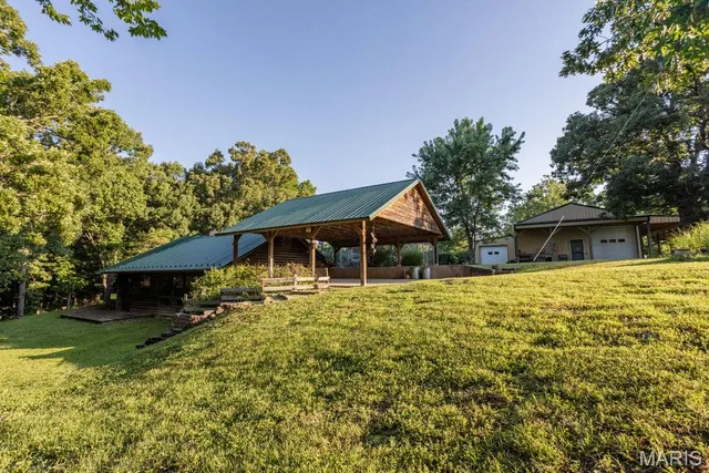 $499,000 | 1000 State Hwy A, Iberia, MO 65486