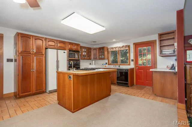 $499,000 | 1000 State Hwy A, Iberia, MO 65486