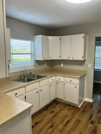 $1,195 | 21353 Highway 321, Cleveland, TX 77327