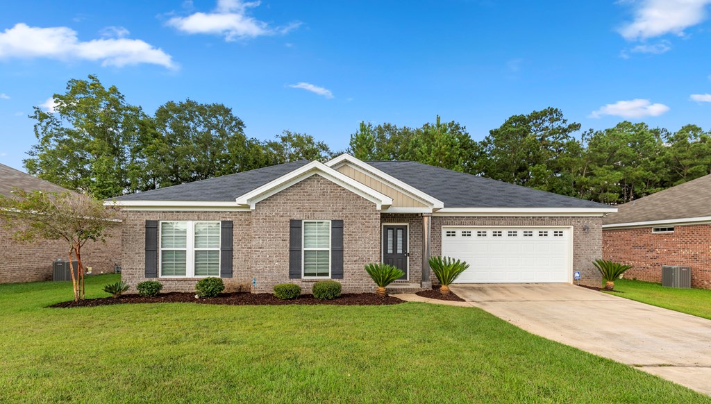 335 Cotton Ridge Lane Dothan, AL 36301 - Photo 3 of 48