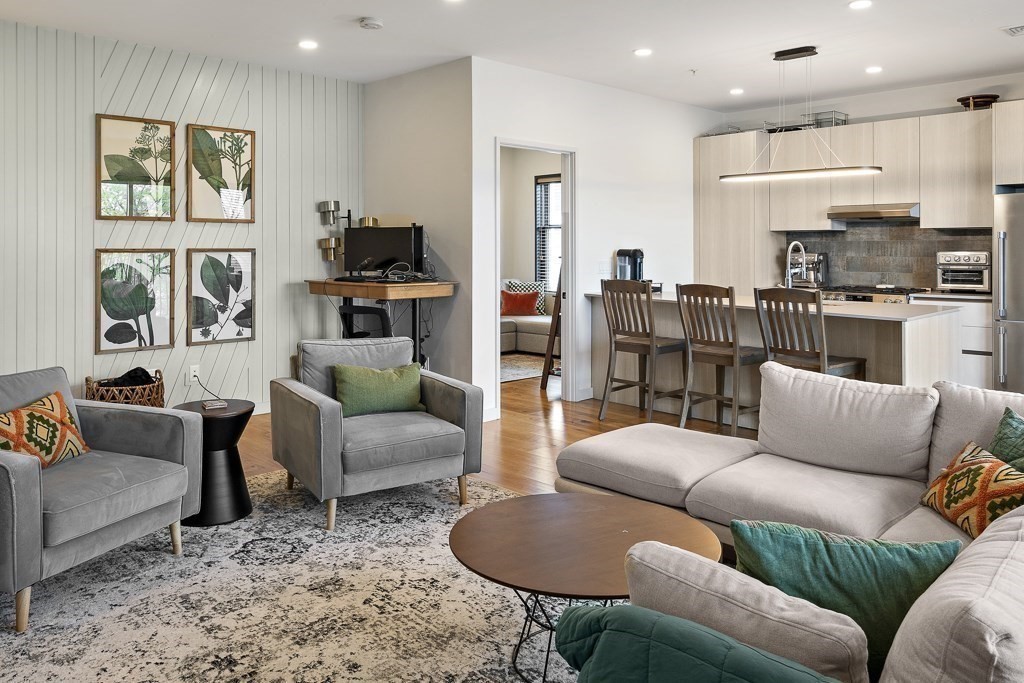 211 Condor Street, Unit 8 Boston, MA 02128 - Photo 3 of 18