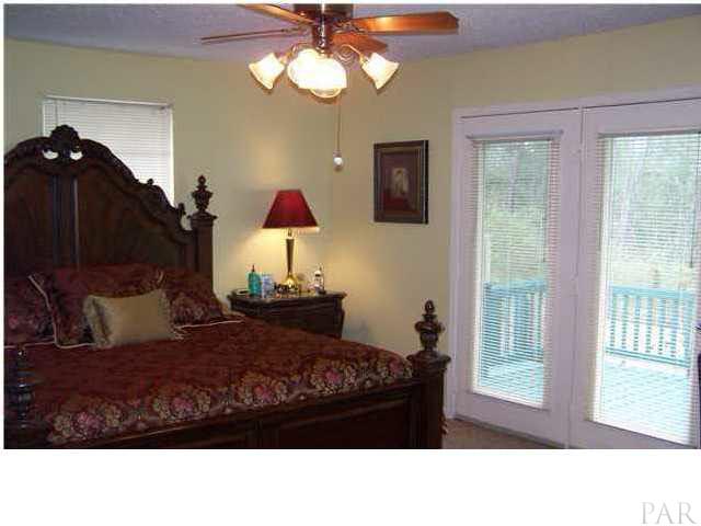 2015 Filly Road Cantonment, FL 32533 - Photo 11 of 20 Gallery Image 11