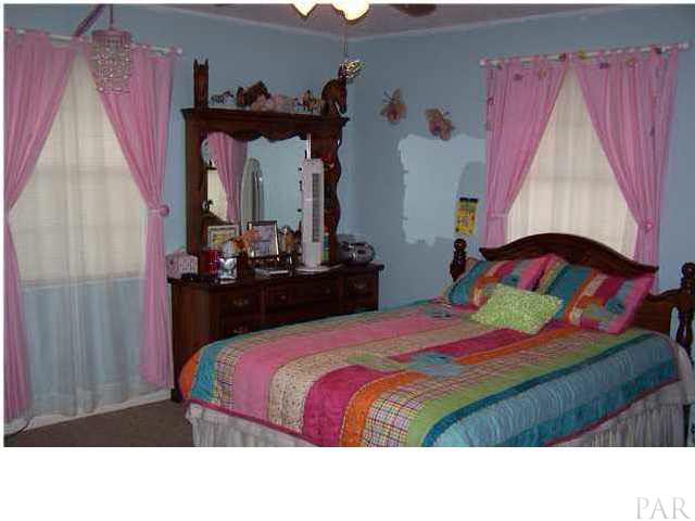 2015 Filly Road Cantonment, FL 32533 - Photo 15 of 20 Gallery Image 15