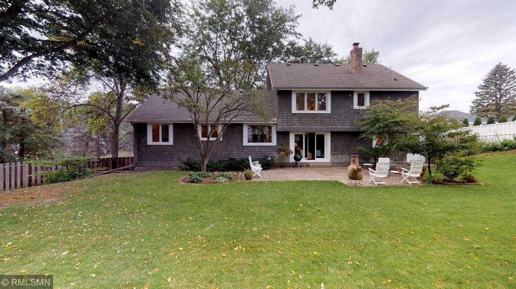14400 Rocksborough Road Minnetonka, MN 55345 - Photo 35 of 39 Gallery Image 35
