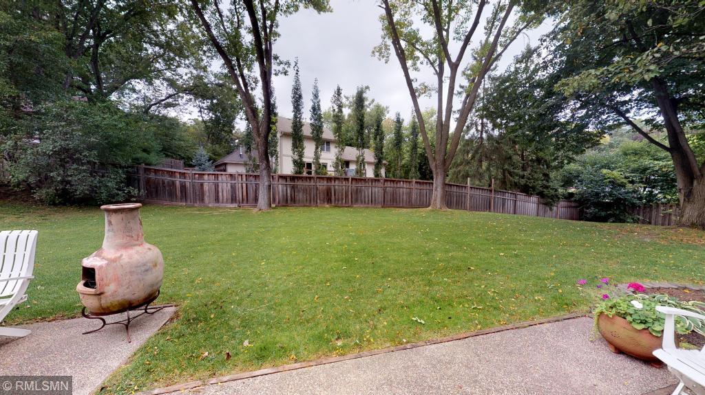 14400 Rocksborough Road Minnetonka, MN 55345 - Photo 37 of 39 Gallery Image 37