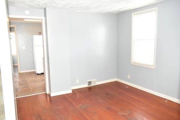 $145,000 | 1404 2nd Avenue North, Moorhead, MN 56560