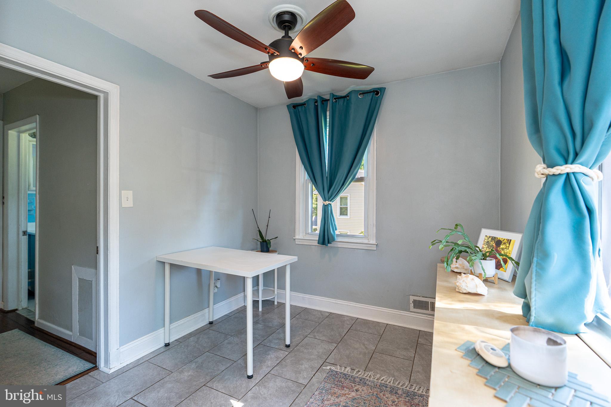 9523 Ridgely Avenue Baltimore, MD 21234 - Photo 13 of 33