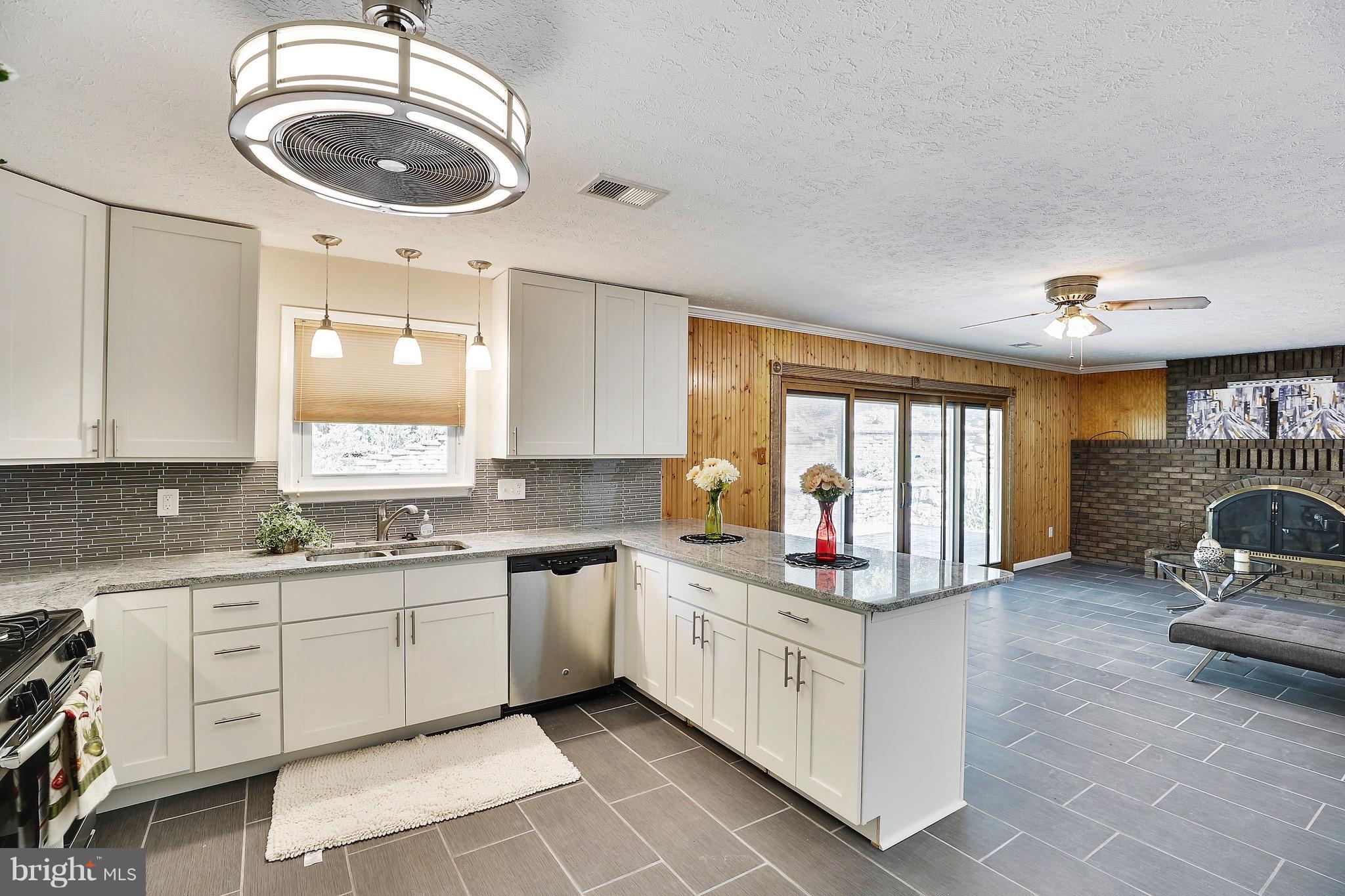 7802 Metacomet Road Hanover, MD 21076 - Photo 10 of 30 Kitchen