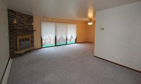 9136 South Pulaski Road, Unit 2E Oak Lawn, IL 60453 - Photo 3 of 16