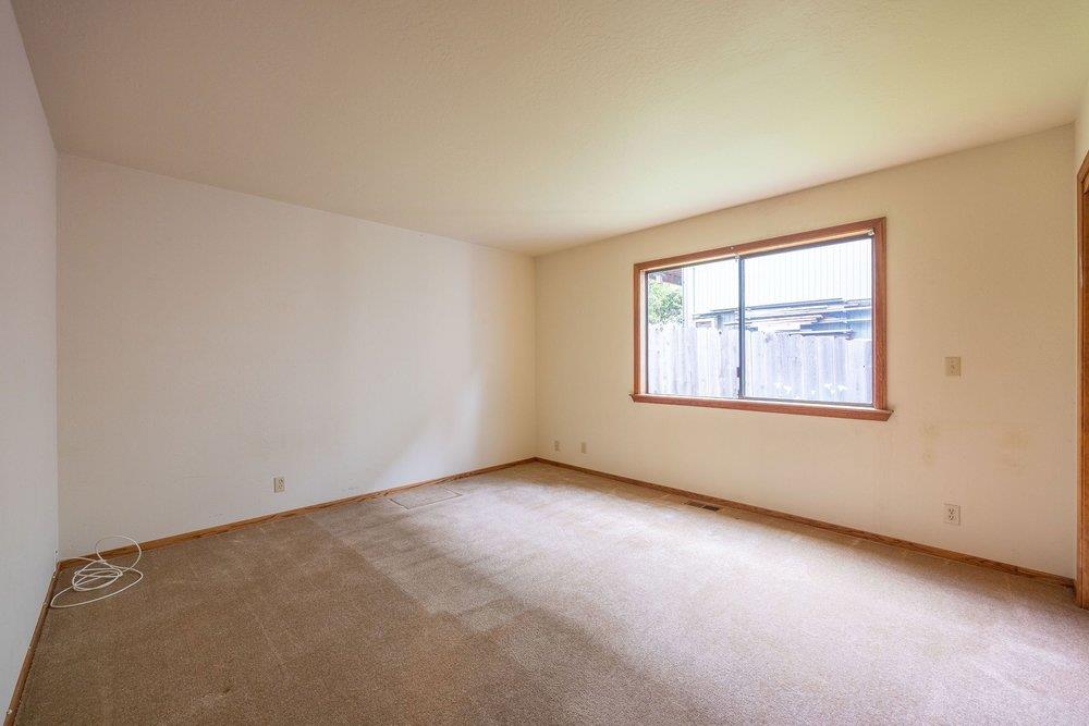 583 Sierra Street Moss Beach, CA 94038 - Photo 24 of 36