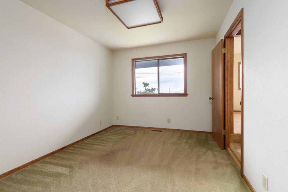 583 Sierra Street Moss Beach, CA 94038 - Photo 30 of 36