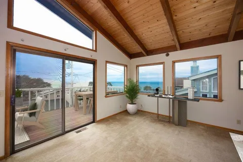 $1,487,000 | 583 Sierra Street, Moss Beach, CA 94038