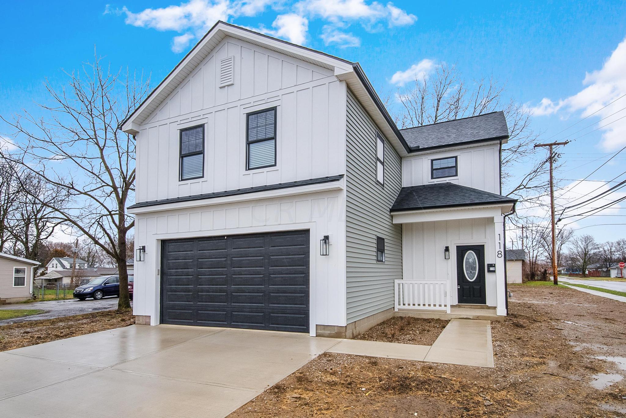 118 Inah Avenue Columbus, OH 43228 - Photo 4 of 39 DSC02511