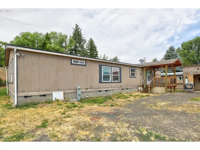 $74,000 | 309 Main Street, Moro, OR 97039