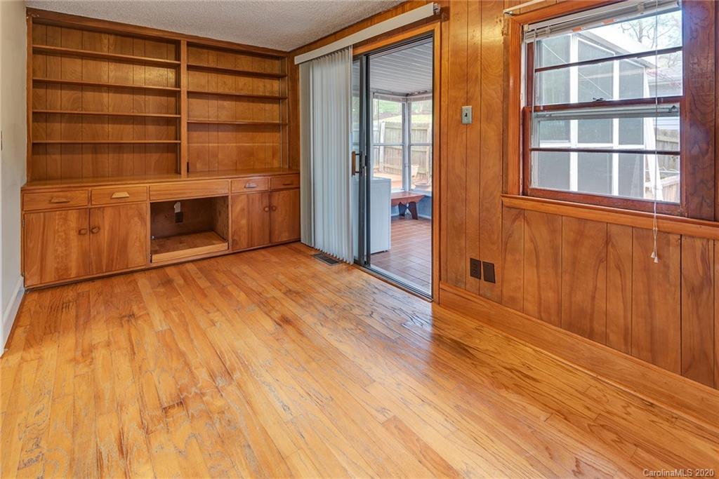 7 West Raleigh Road Asheville, NC 28803 - Photo 11 of 37 Gallery Image 11