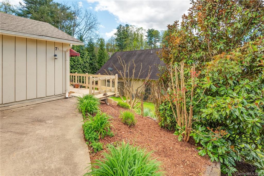 7 West Raleigh Road Asheville, NC 28803 - Photo 24 of 37 Gallery Image 24