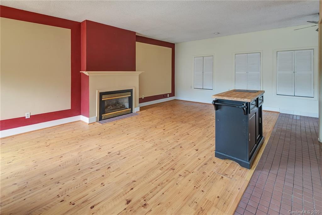 7 West Raleigh Road Asheville, NC 28803 - Photo 27 of 37 Gallery Image 27
