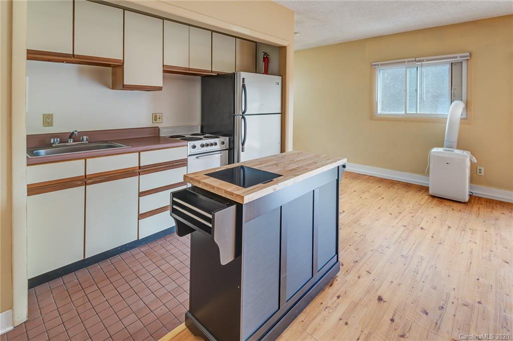 7 West Raleigh Road Asheville, NC 28803 - Photo 28 of 37 Gallery Image 28