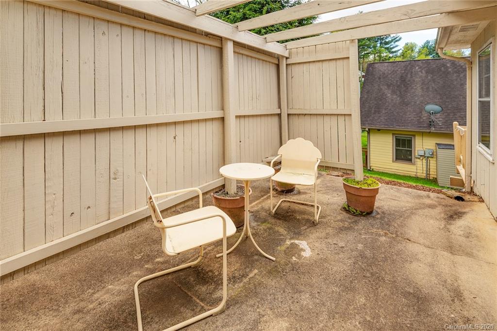 7 West Raleigh Road Asheville, NC 28803 - Photo 31 of 37 Gallery Image 31