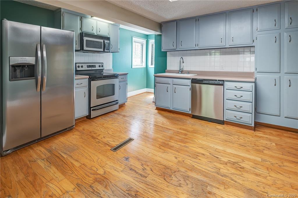 7 West Raleigh Road Asheville, NC 28803 - Photo 6 of 37 Gallery Image 6