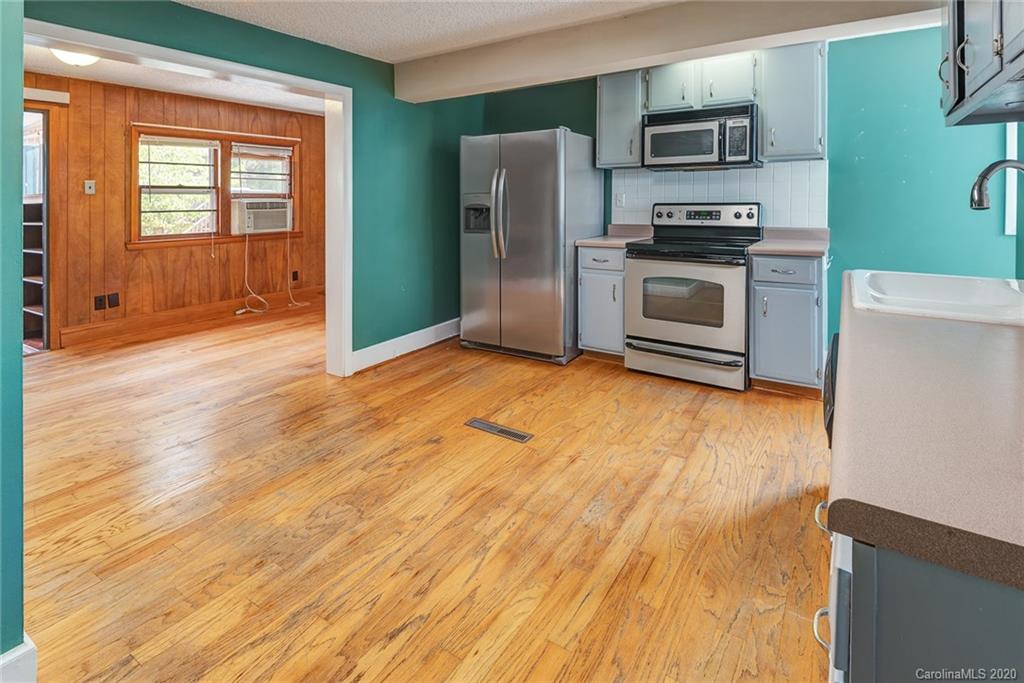 7 West Raleigh Road Asheville, NC 28803 - Photo 8 of 37 Gallery Image 8