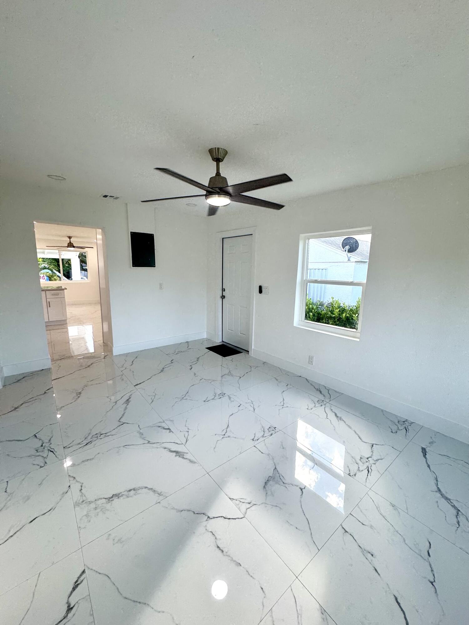 848 West 4th Street Riviera Beach, FL 33404 - Photo 2 of 19 IMG_4984