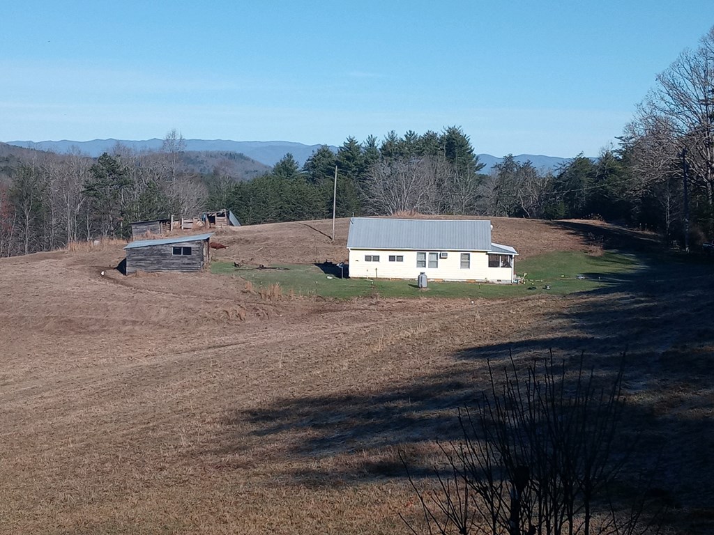 174 Two Springs Road Young Harris, GA 30582 - Photo 3 of 15 Gallery Image 3