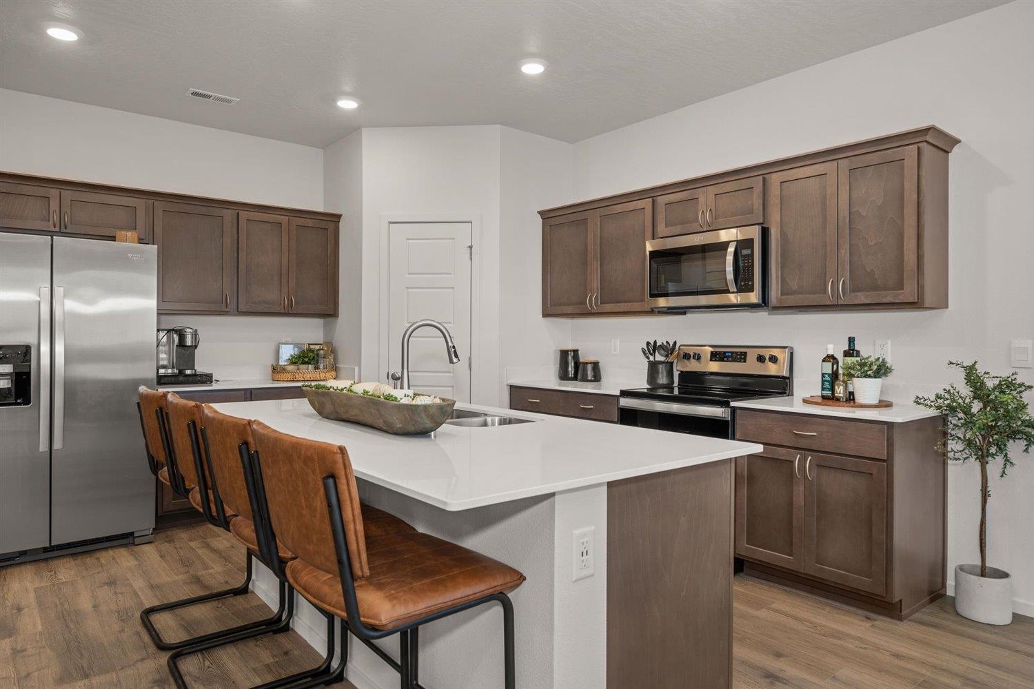 3516 South McCabe Lane Spokane, WA 99206 - Photo 9 of 47