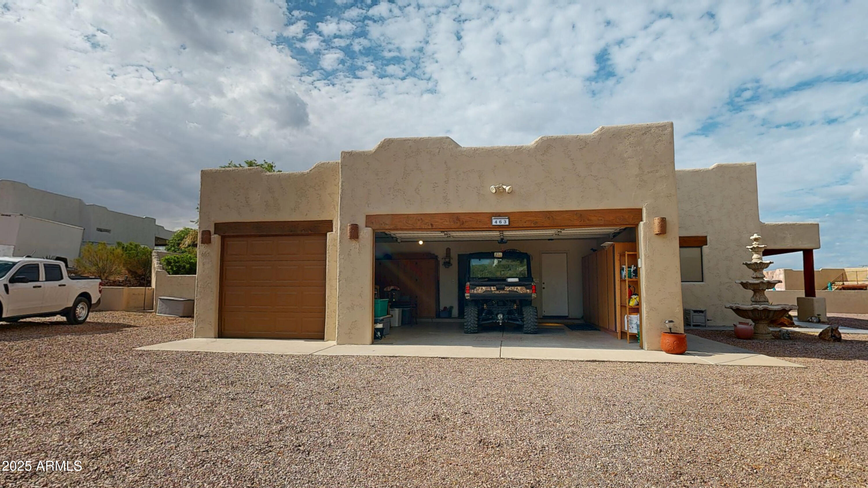 463 North Mountain View Road Apache Junction, AZ 85119 - Photo 2 of 20 GARAGE