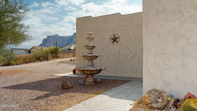 $749,900 | 463 North Mountain View Road, Apache Junction, AZ 85119
