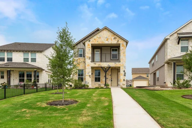 $2,450 | 354 Lost Mine Peak Lane, Dripping Springs, TX 78620