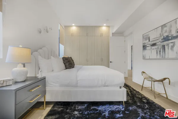 $17,950 | 10563 Ashton Avenue, Unit 3, Los Angeles, CA 90024