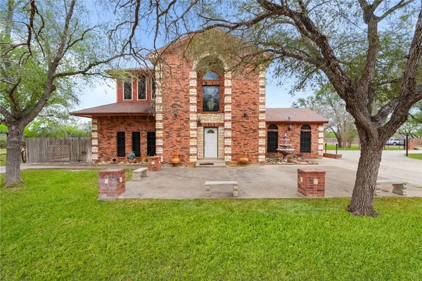 $594,000 | 230 Cr 3071, Orange Grove, TX 78372