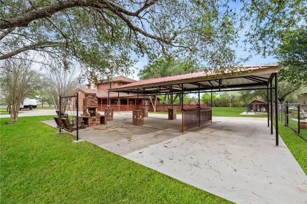 $594,000 | 230 Cr 3071, Orange Grove, TX 78372