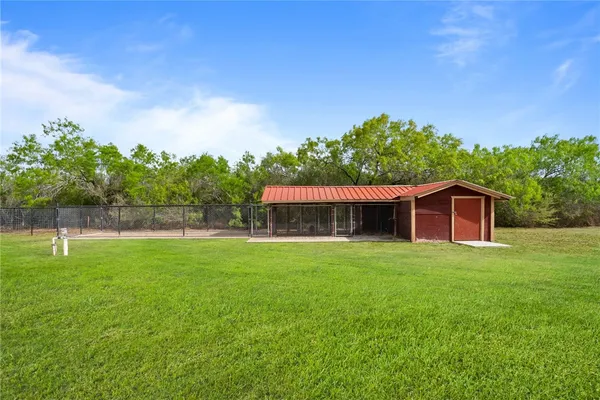 $594,000 | 230 Cr 3071, Orange Grove, TX 78372